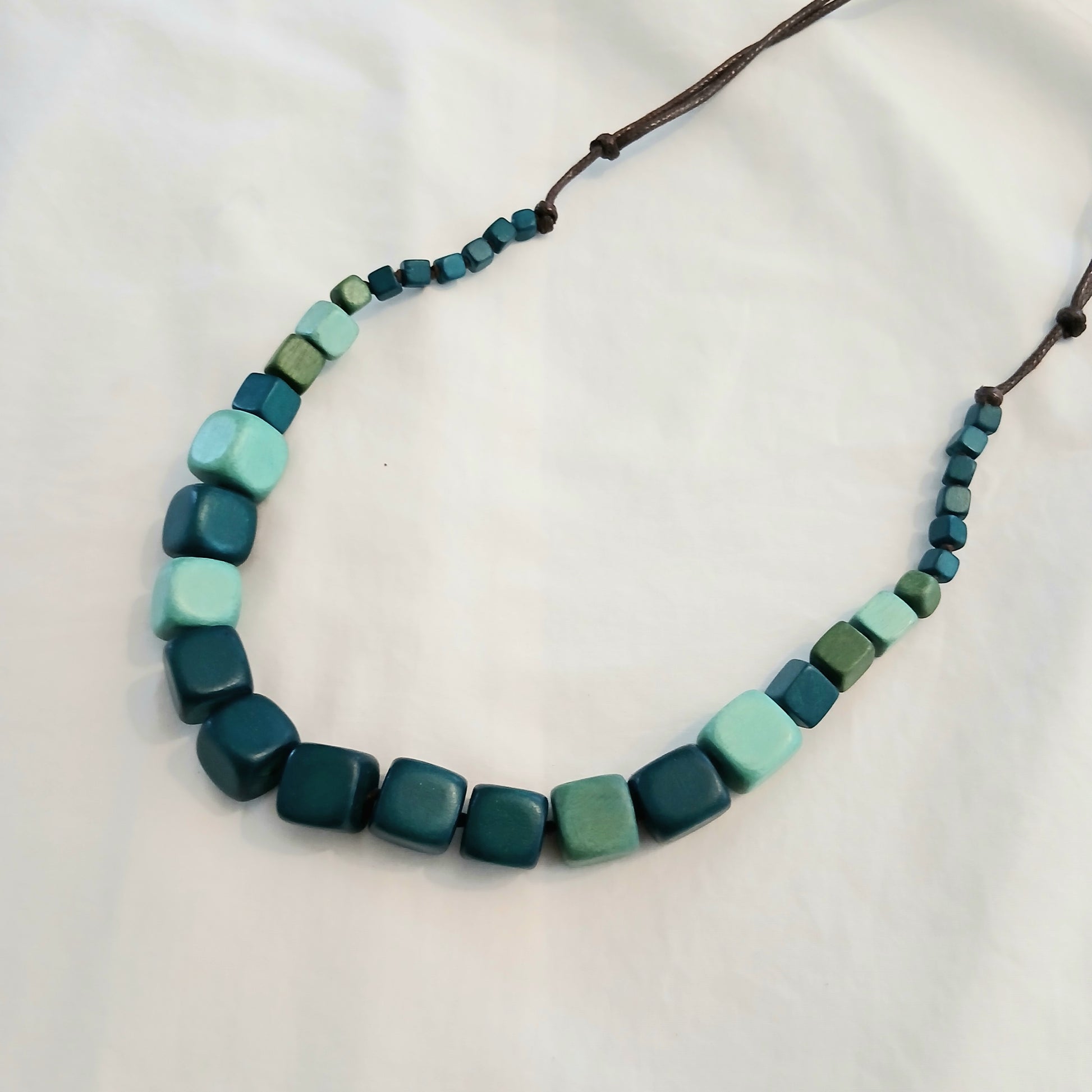 PRE-ORDER Cube Wooden Beaded Necklace N7-1990CG