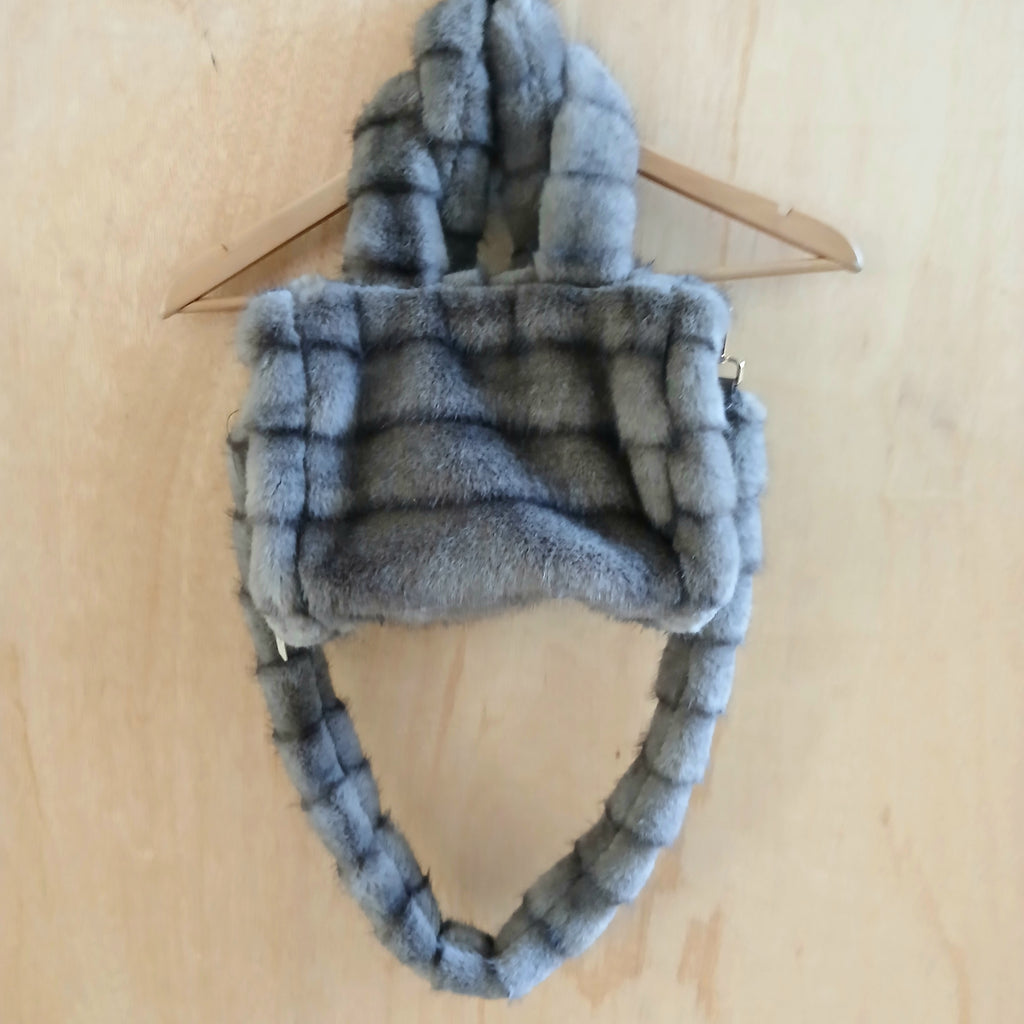 Pre-Order Fluffy Faux Fur Winter Bag Small BG2025