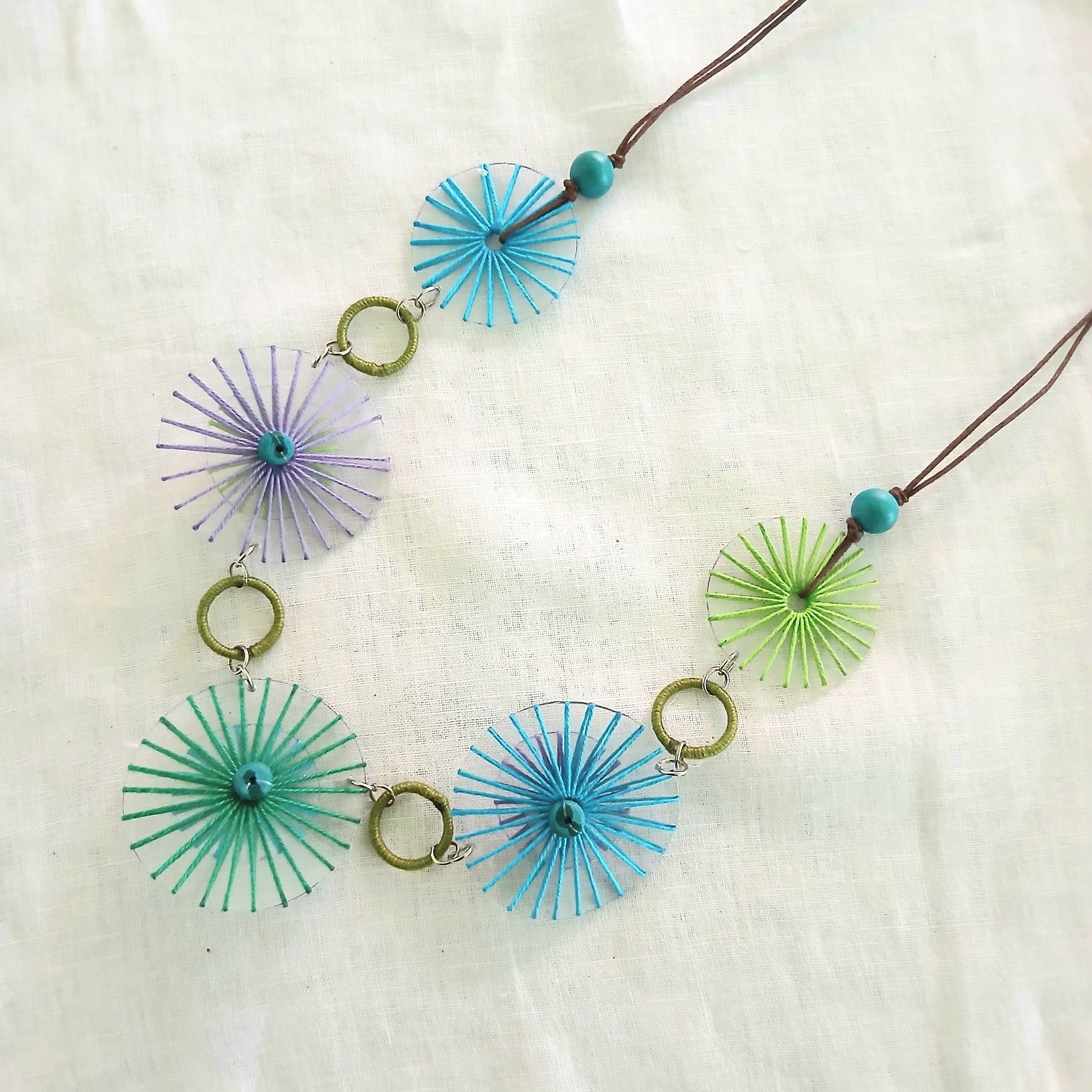 Whimsical Light Embroidered Beads Necklace N14-290FTG