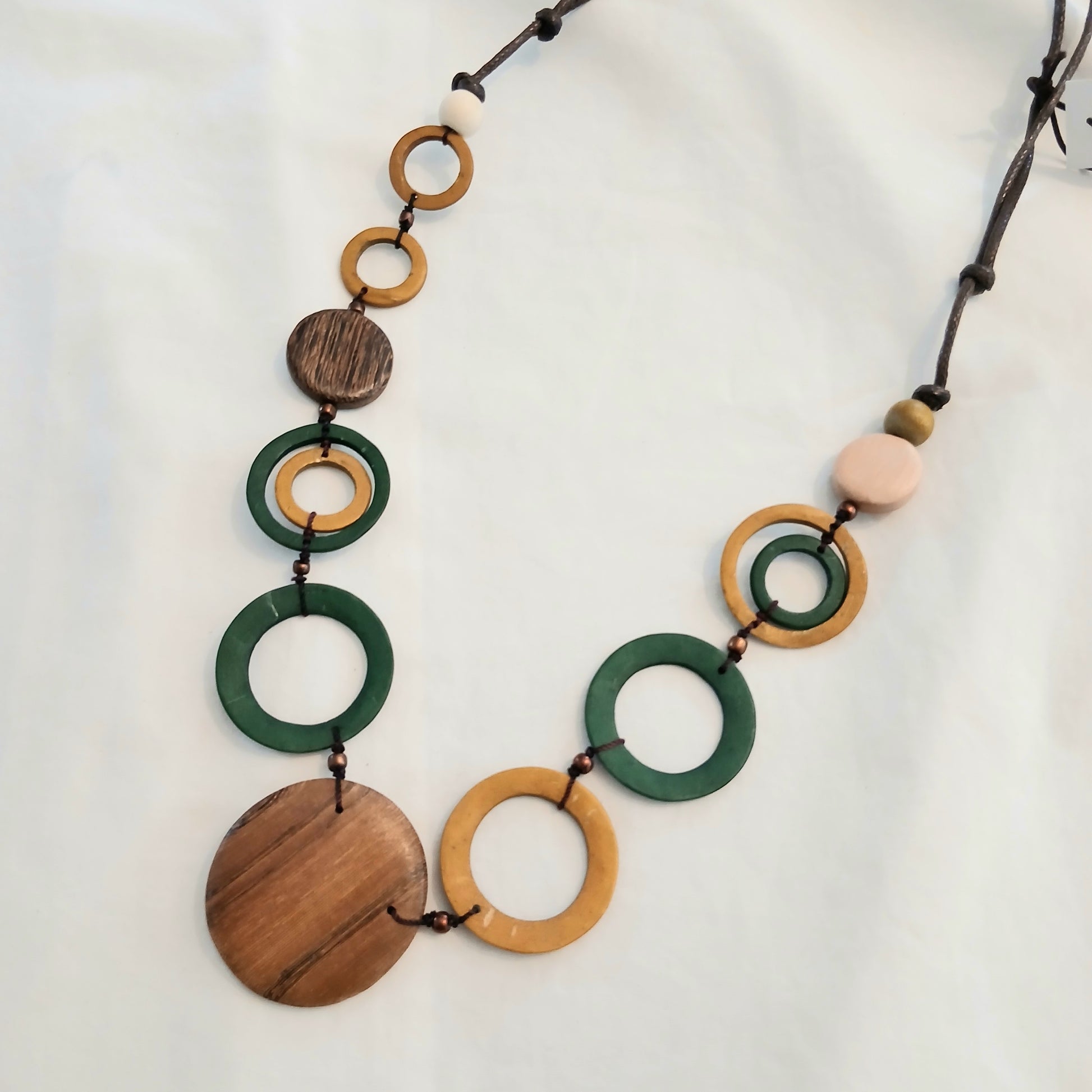 PRE-ORDER Round Circles Wooden Beaded Necklace N7-2048AFE