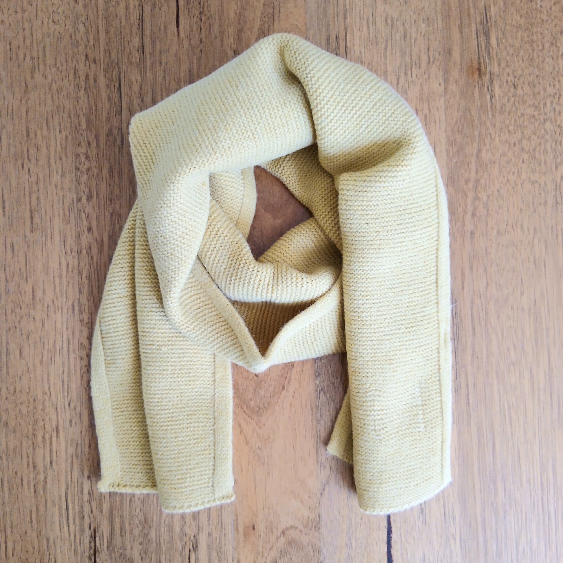 Classic Honeycomb Narrow Rib Scarf 332330