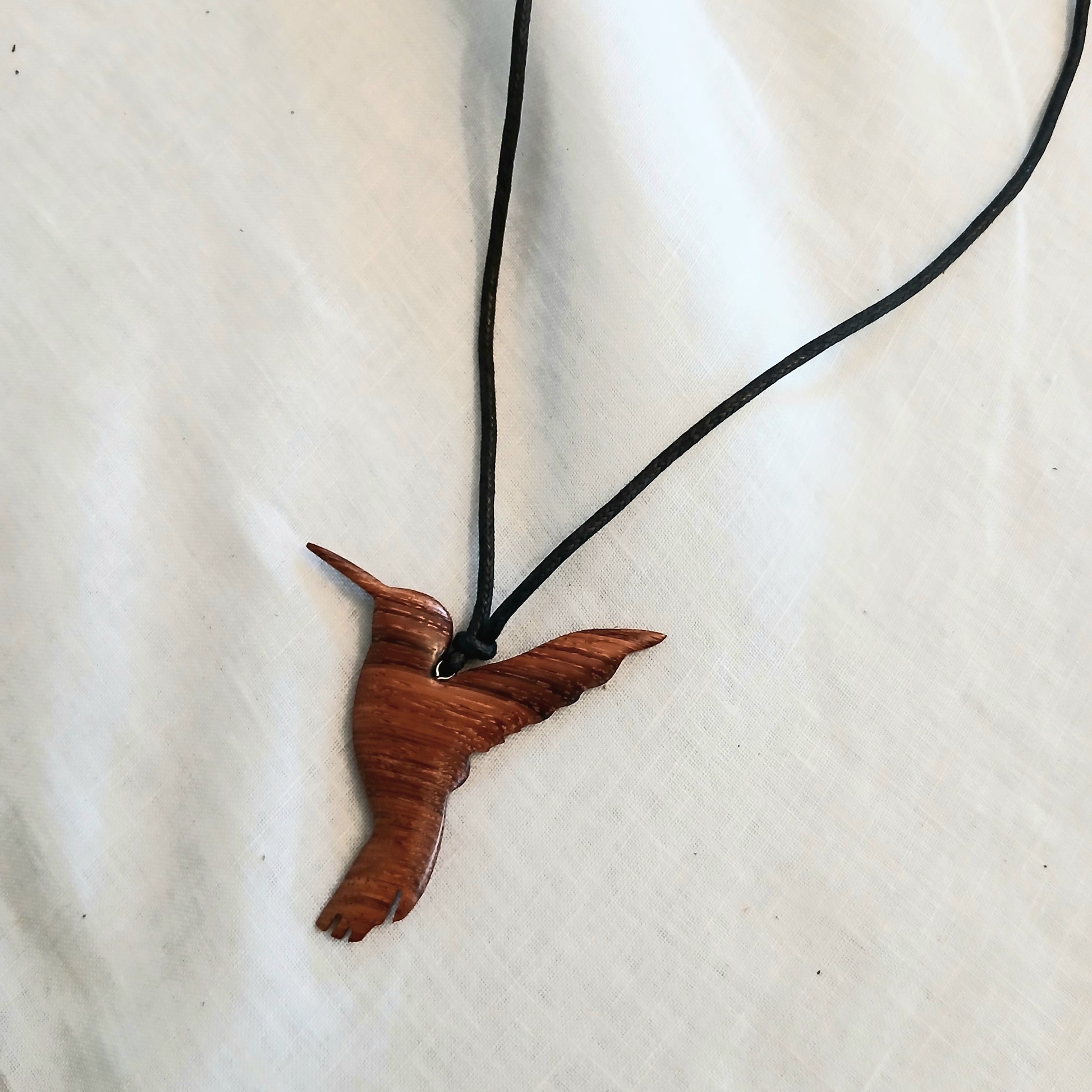 Hummingbird Wooden Pendant Necklace N6-6170