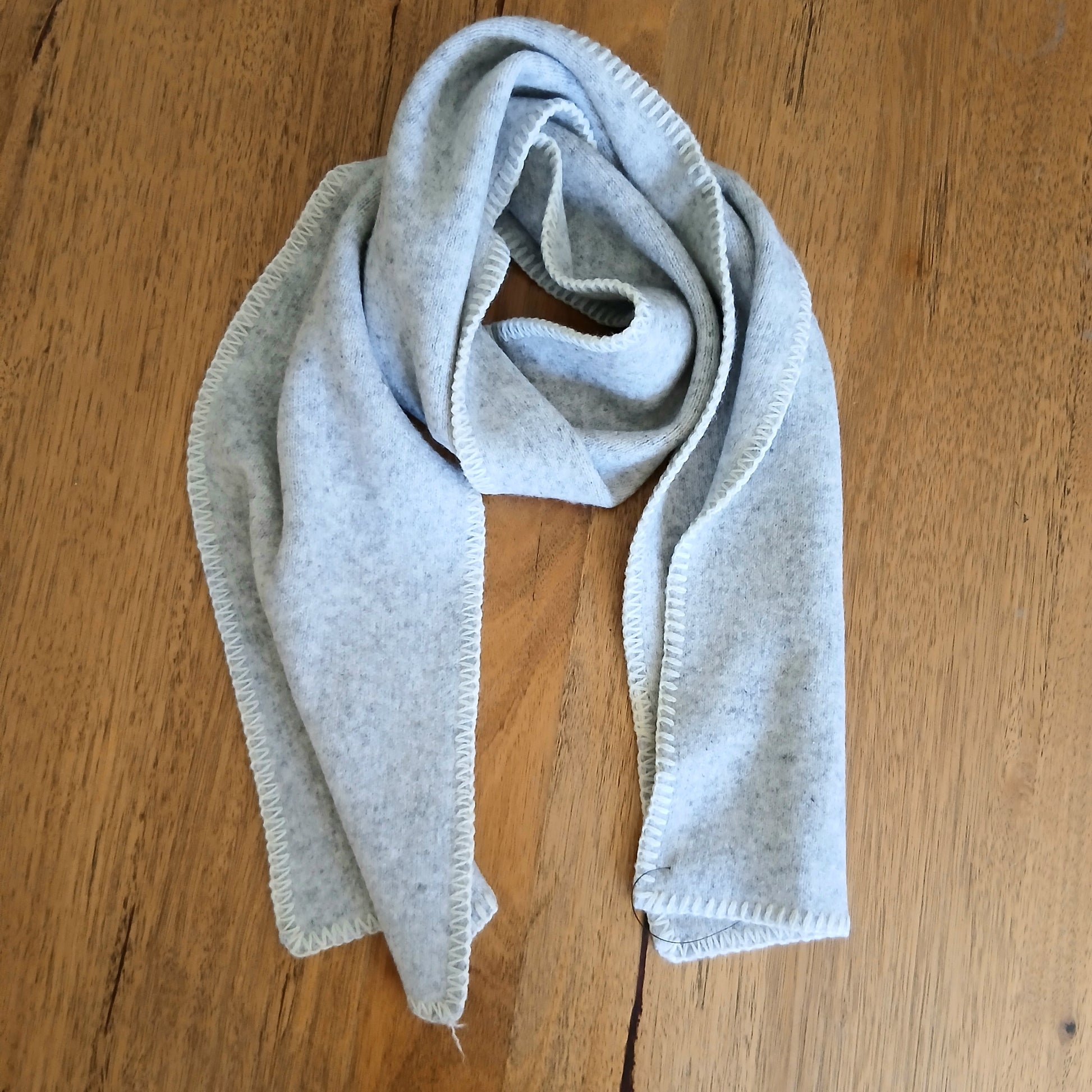 Pre-Order Narrow Winter Scarf 332738