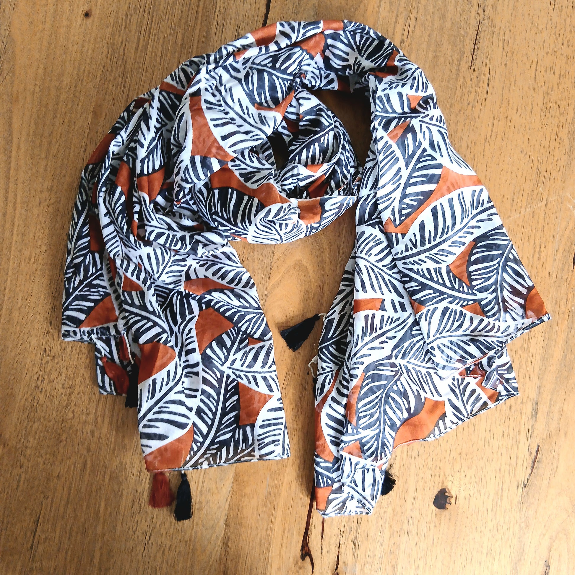 Large Coloured Leaves Cotton Scarf 63444