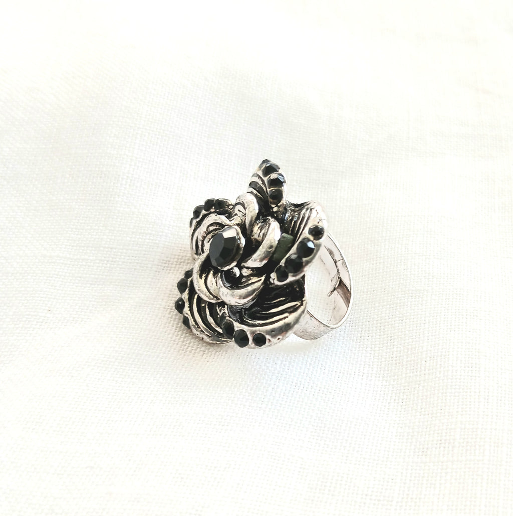 Adjustable Silver Ring with Black Crystal's 163604
