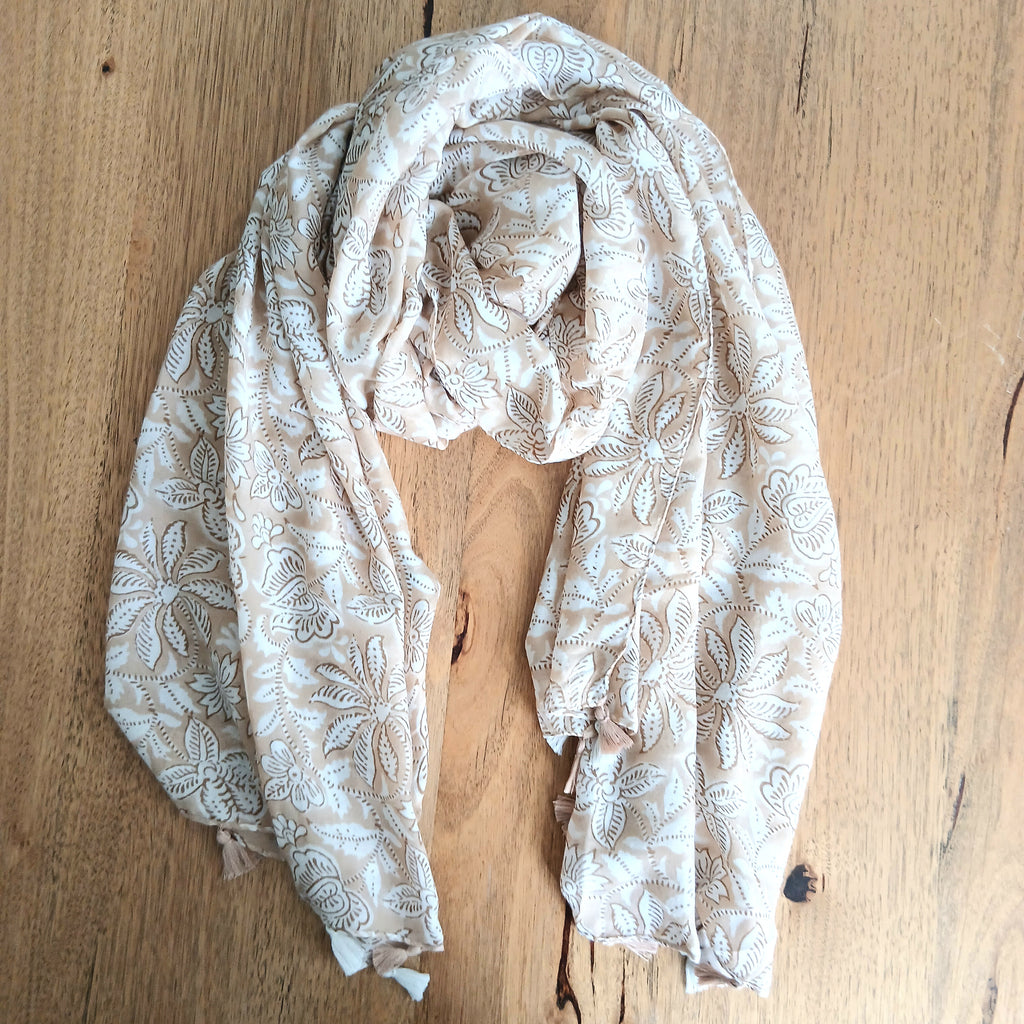 Neutral Beige Coloured Scarf 332635