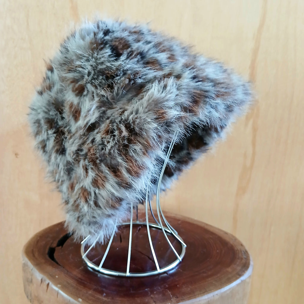 Extra Fluffy Faux Fur Bucket Hat Leopard 7548