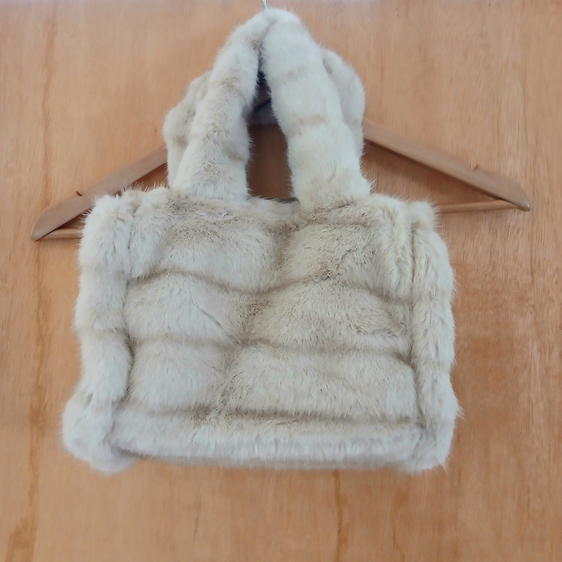 Pre-Order Fluffy Faux Fur Winter Bag Small BG2025