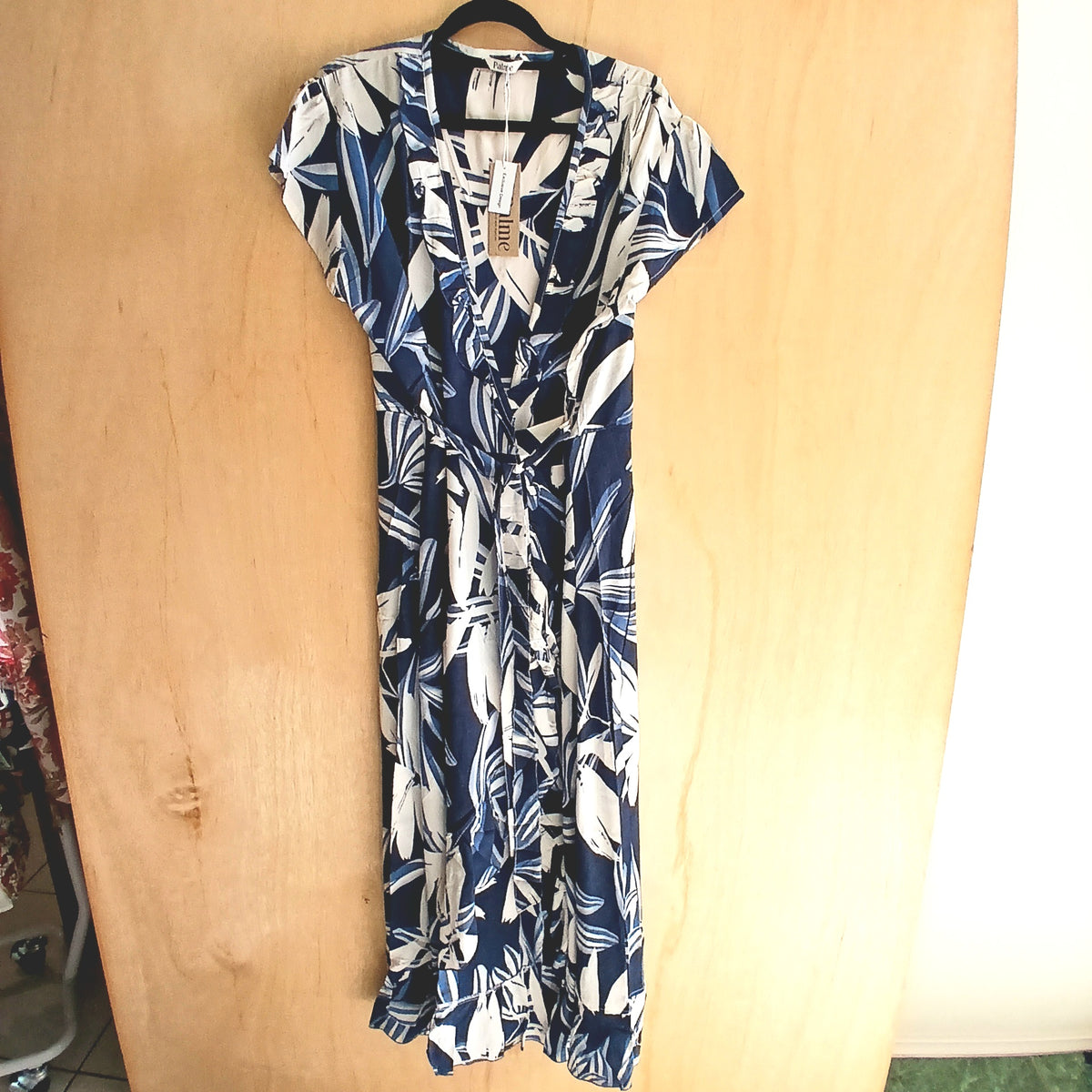 Long Wrapped Viscose Dress and Frill 66968