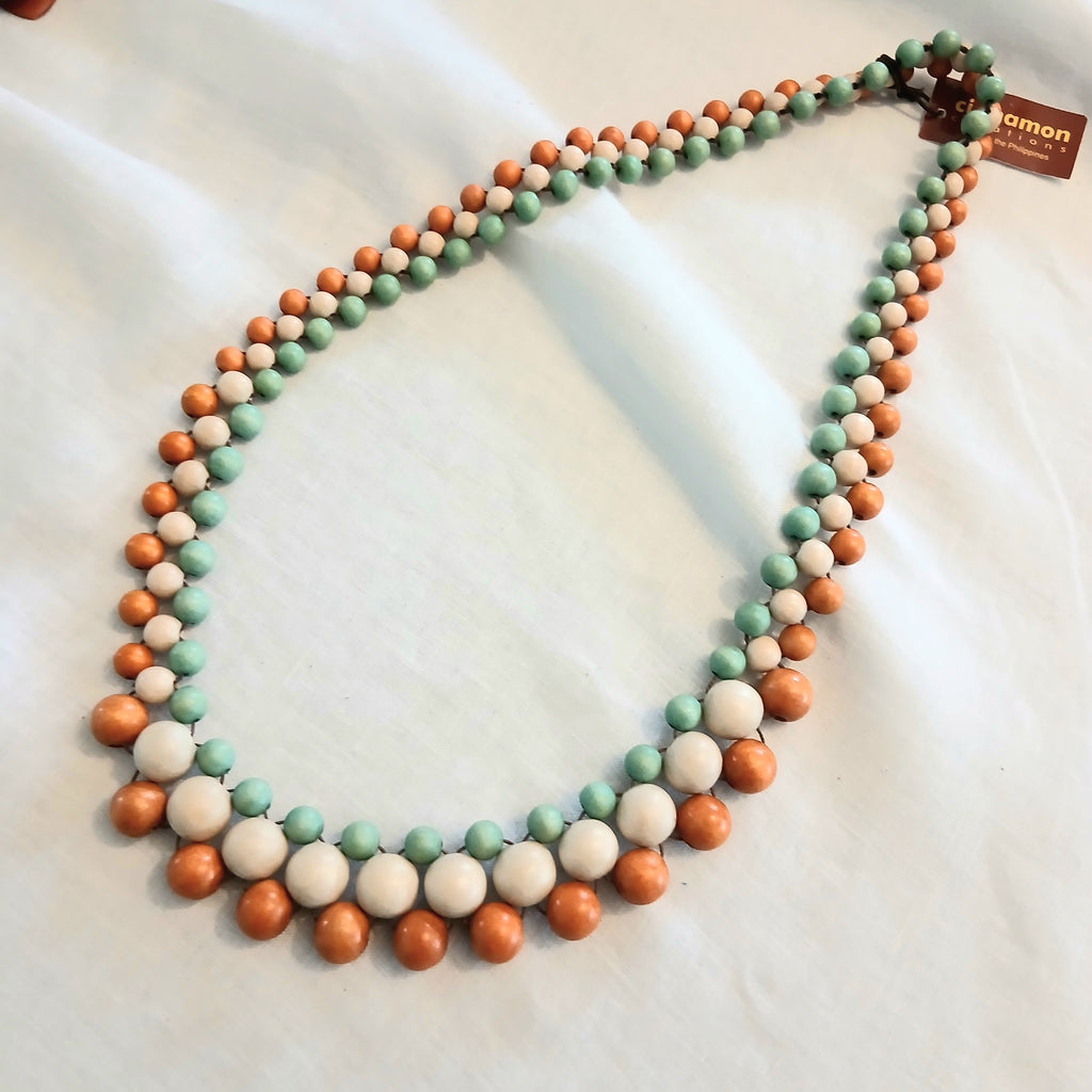 Wooden Beads Layered Together N6-3565