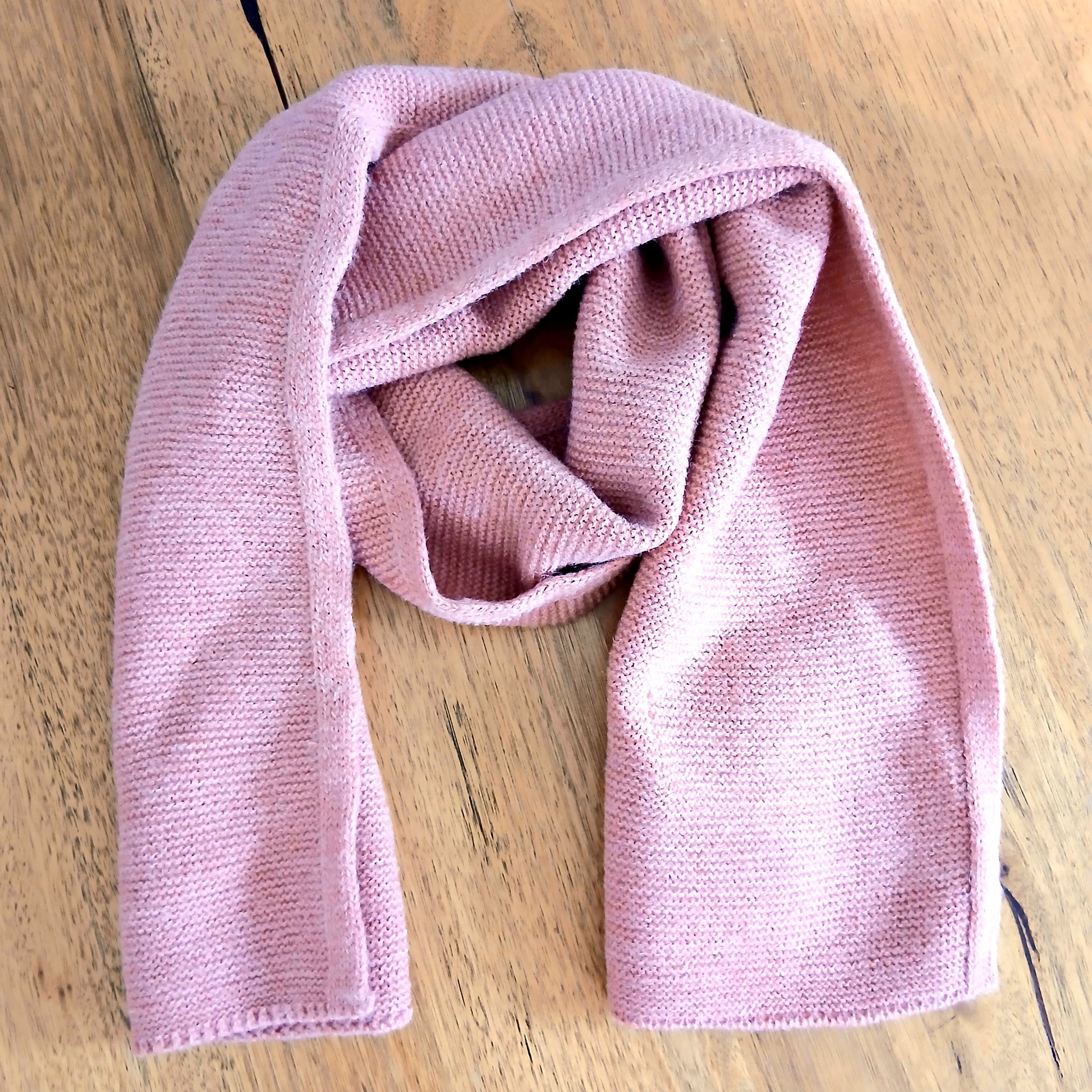 Classic Honeycomb Narrow Rib Scarf 332330