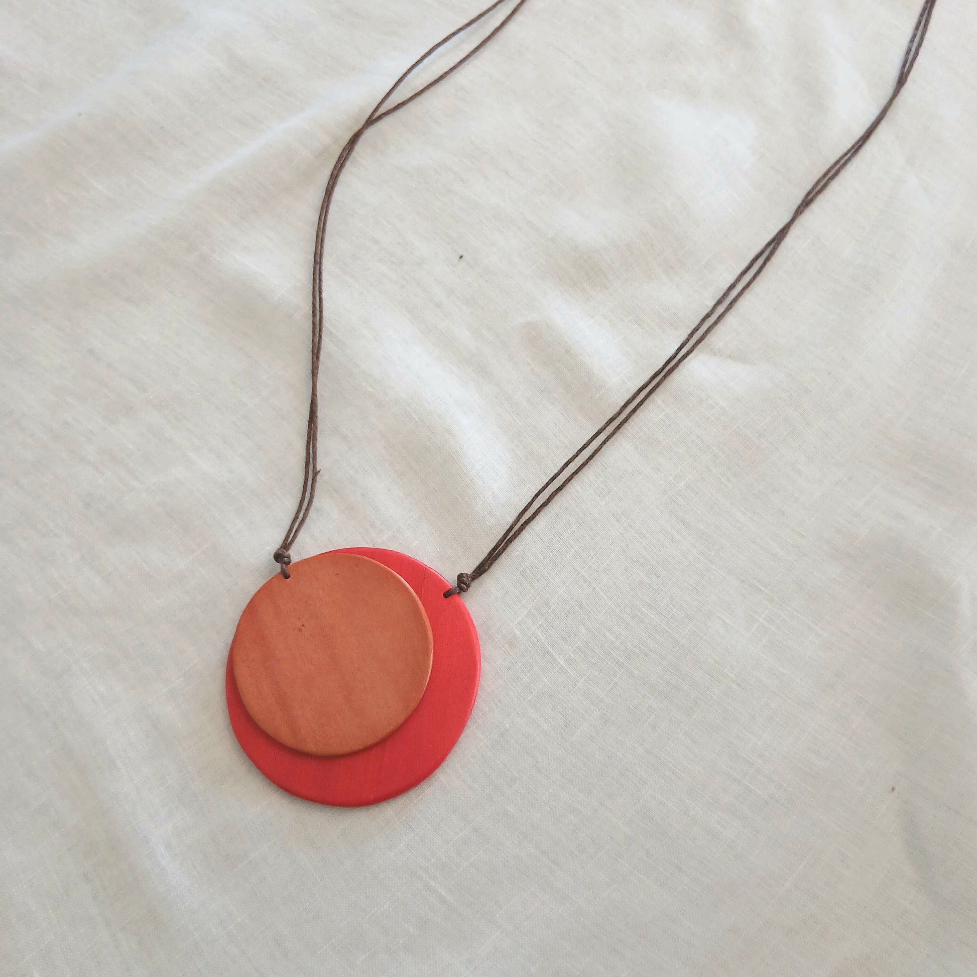 Wooden Circle Pendant Necklace N6-6201