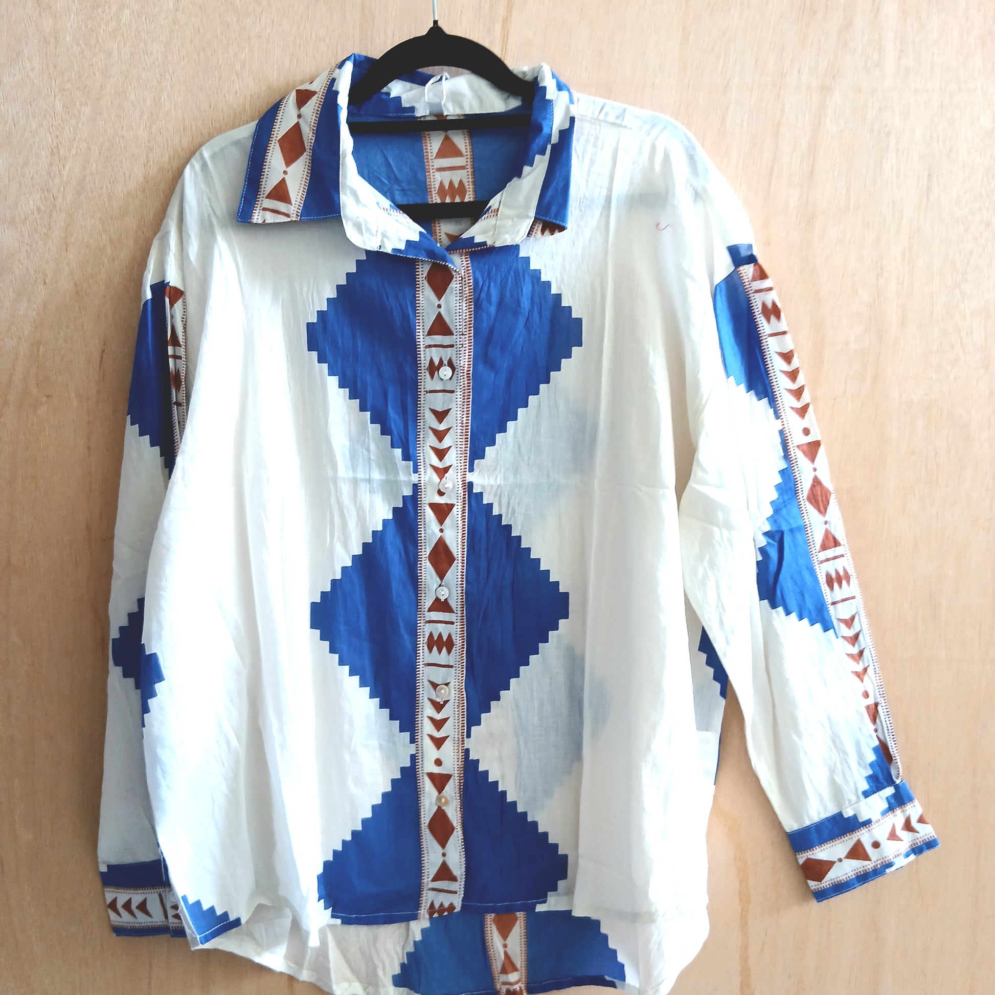 PRE-ORDER Buttoned Cotton Shirt 67035