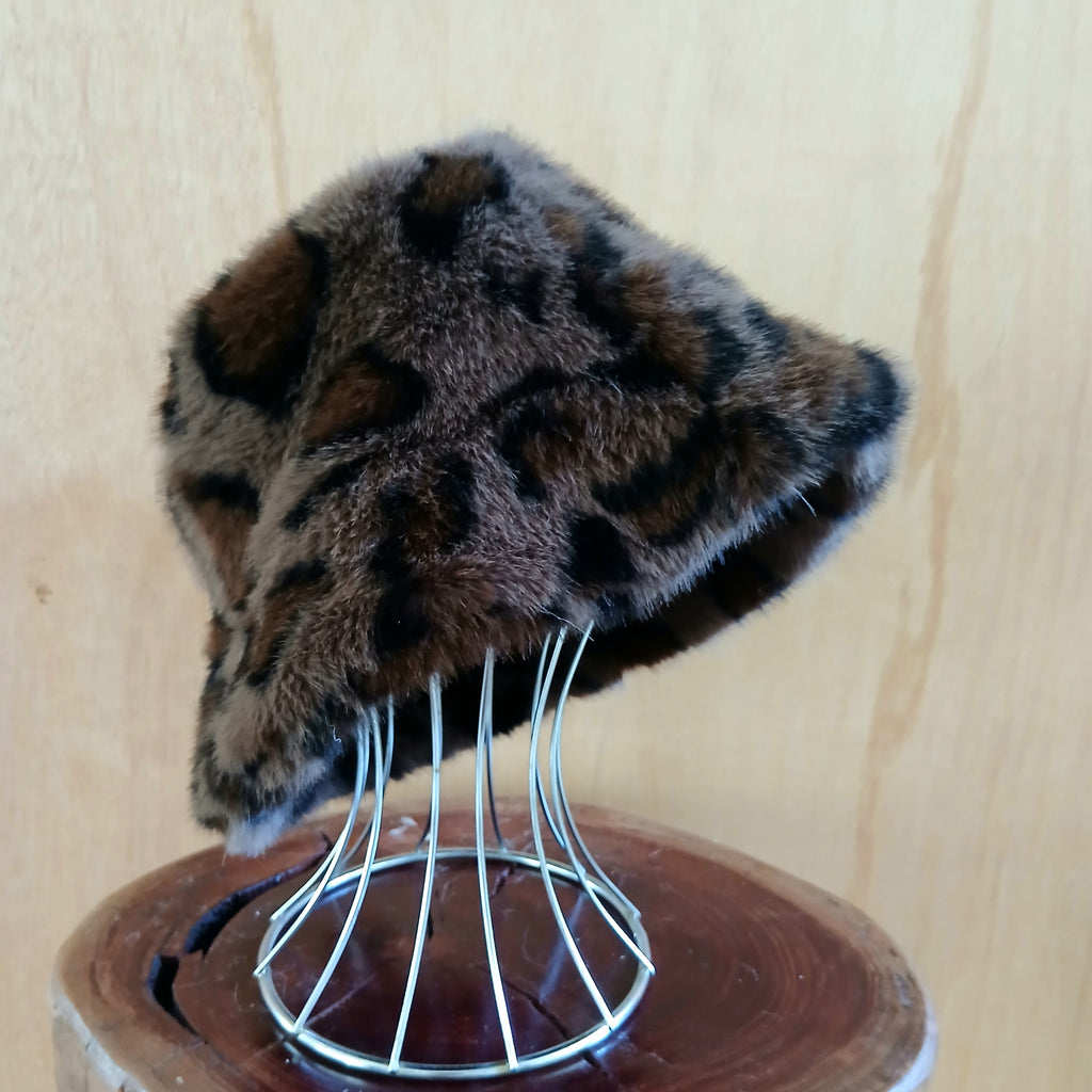 Pre-Order Faux Fur Leopard Bucket Hat Classic 7525