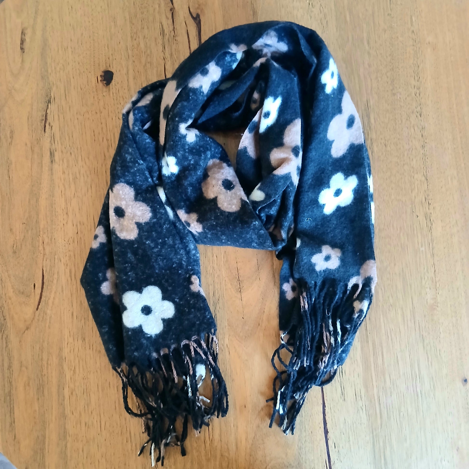 PRE-ORDER Plain with Small Flowers Winter Scarf BPS0449