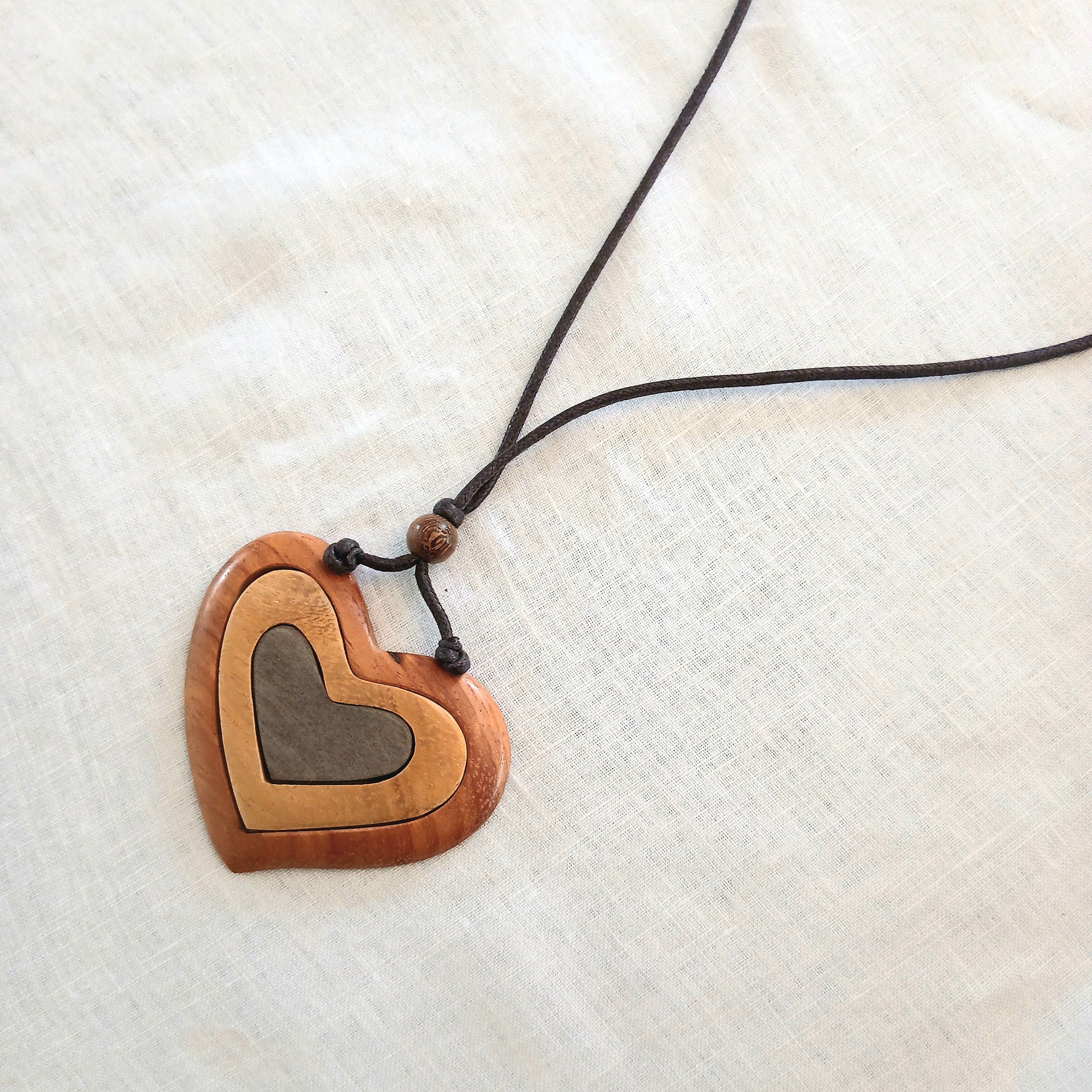Heart Pendant Wooden Necklace N6-6041