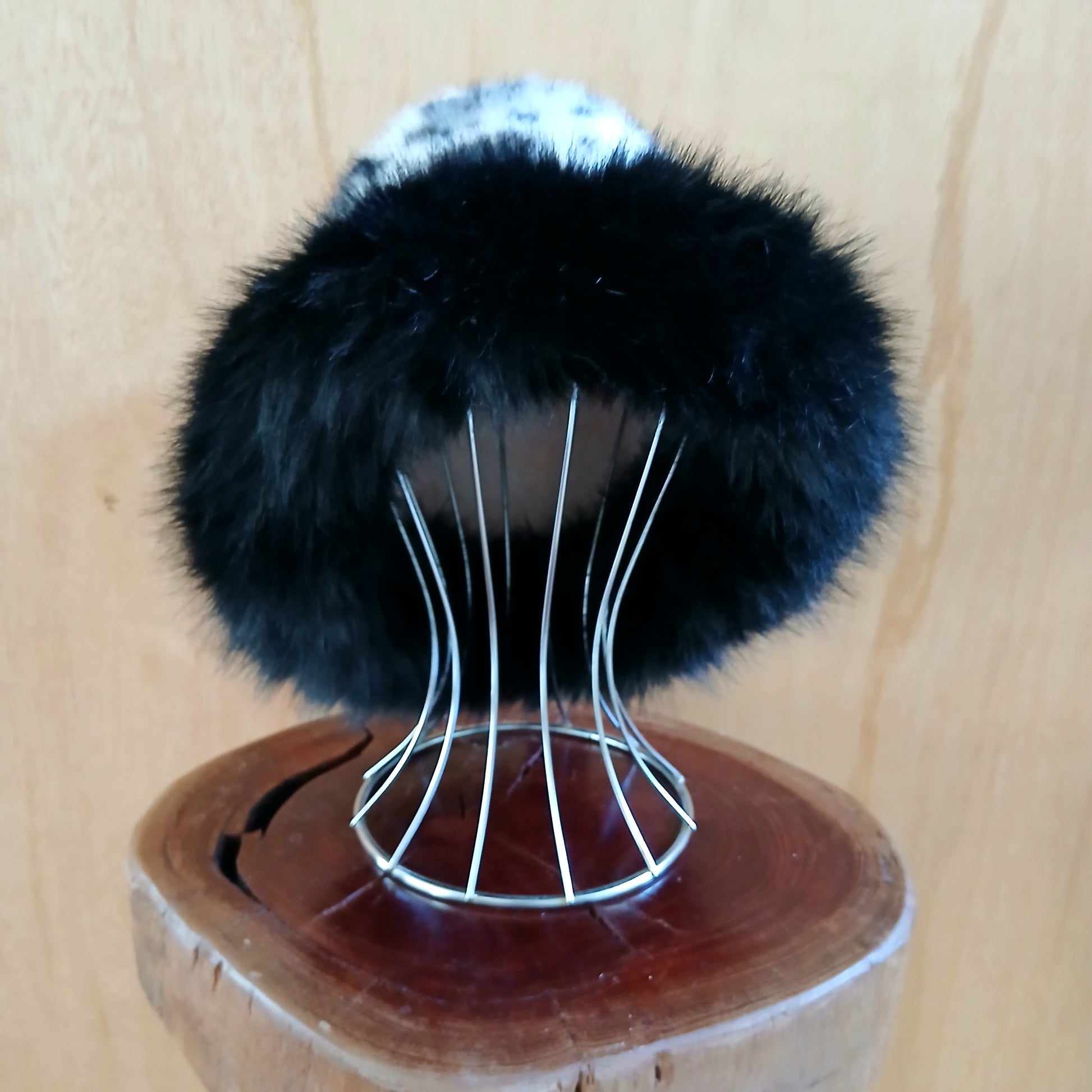 Pre-Order Faux Fur Leopard Bucket Hat with Fur Edge 7527