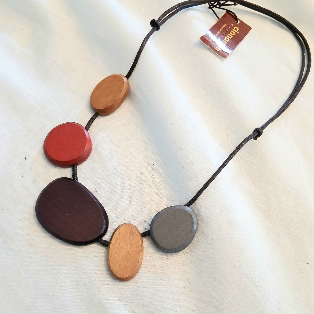 5 Wooden Beads Necklace N6-5692dhm