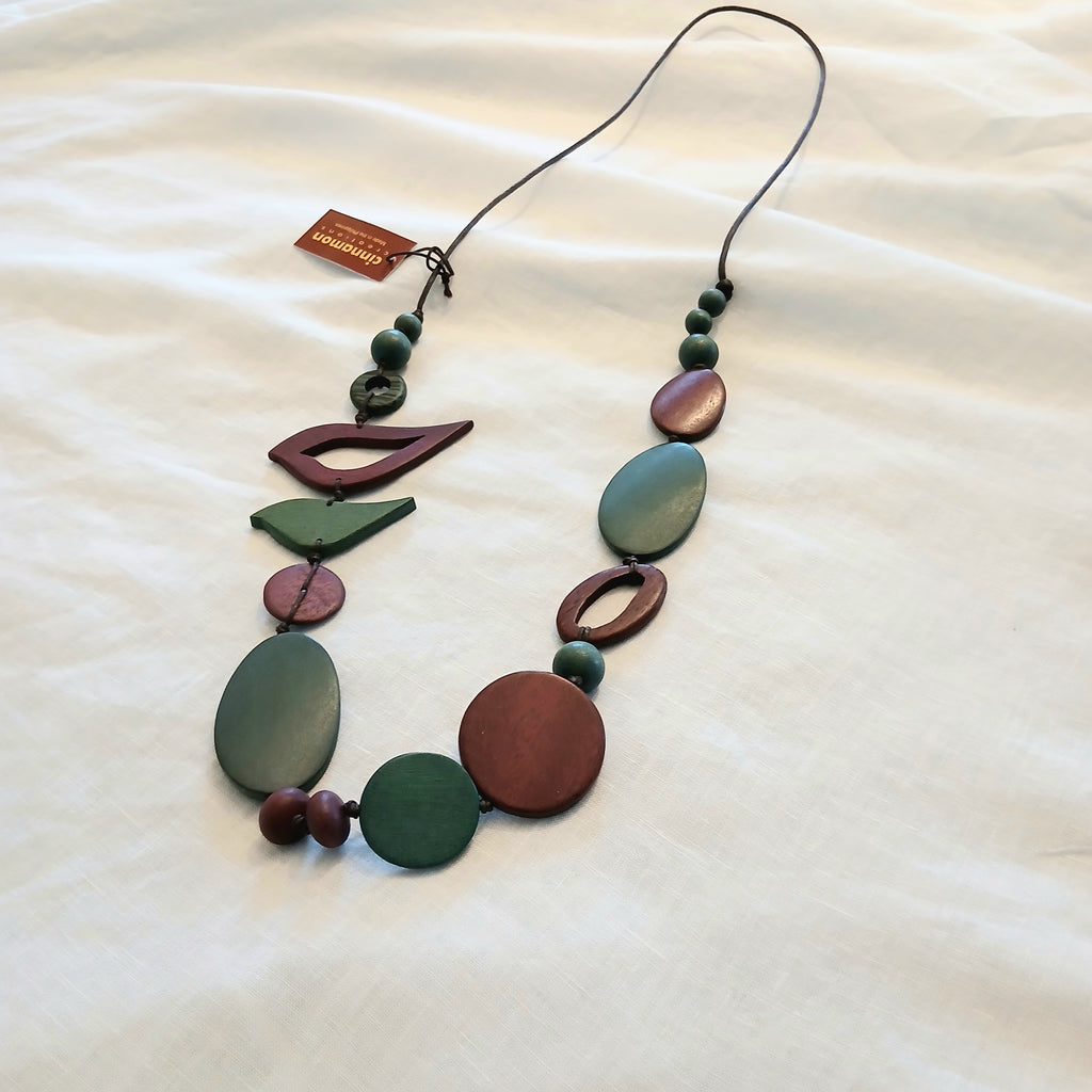2 Birds Together on Oval Beads N6-1165