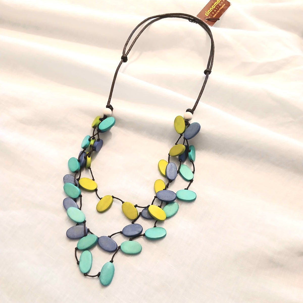 PRE-ORDER Leaf-Shaped Wooden Beaded Necklace N7-1497FGT