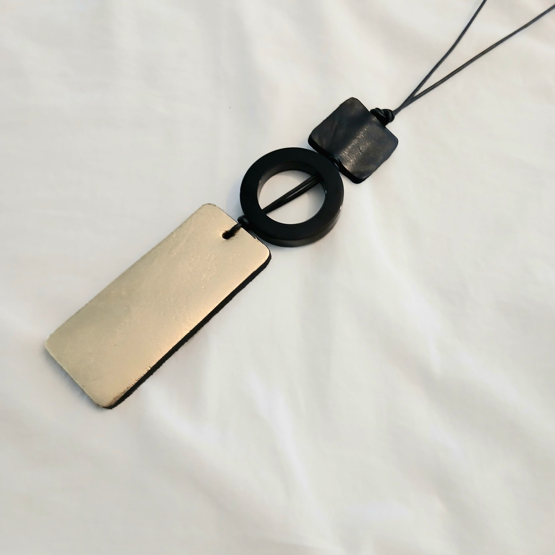 PRE-ORDER Long Resin Rectangle Pendant Necklace 36198