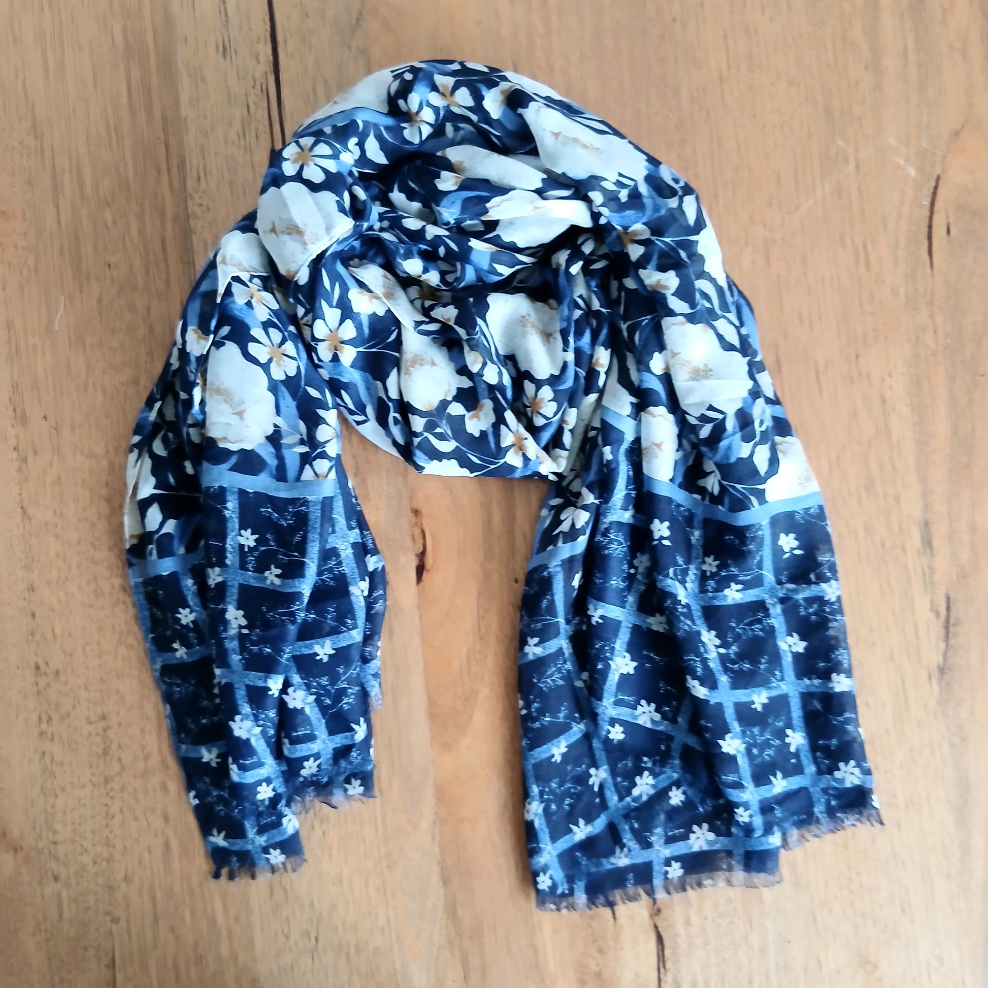 Soft Blue Patterned Floral Scarf 332263