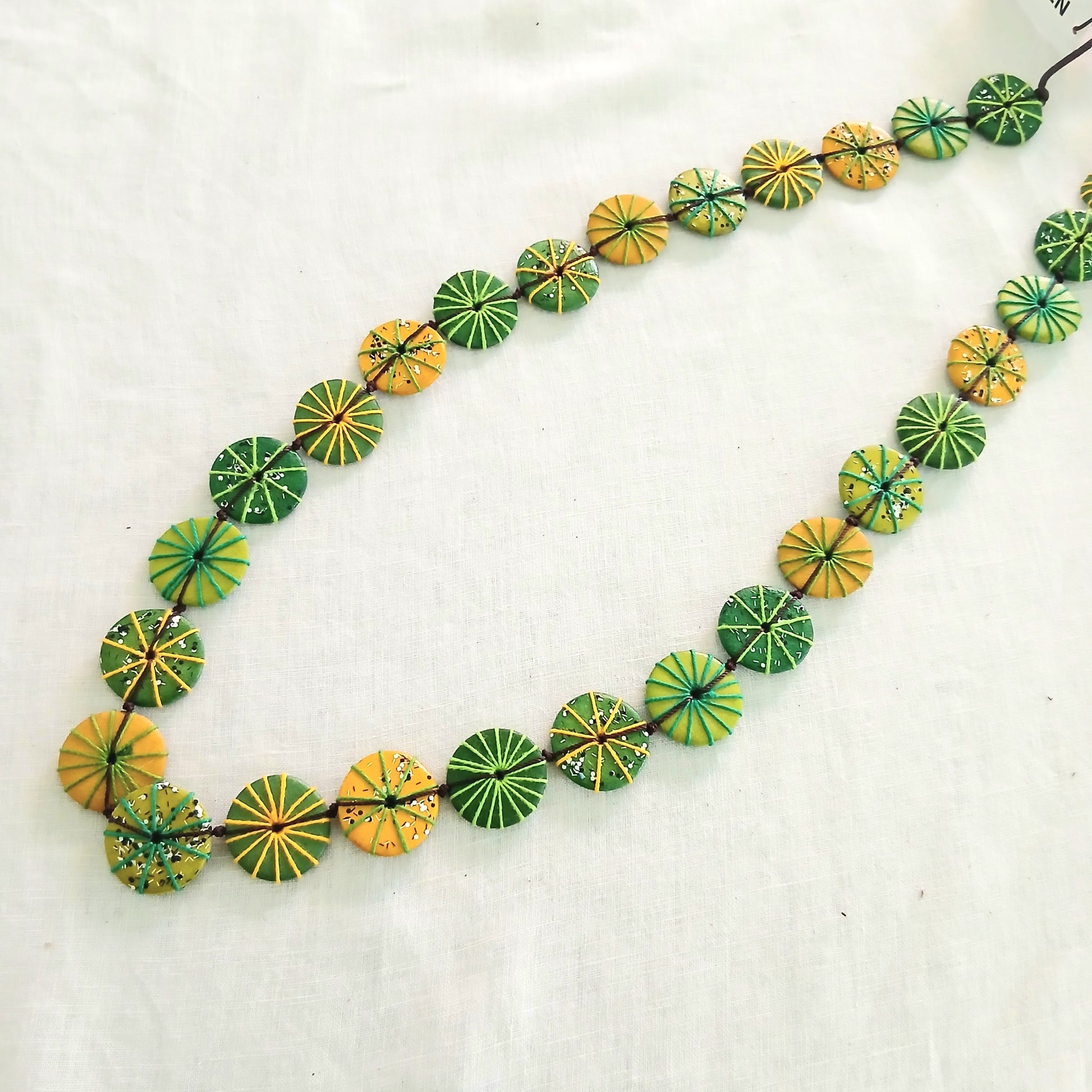 Long Embroidered and Speckled Wooden Beaded Necklace N7-01CTF