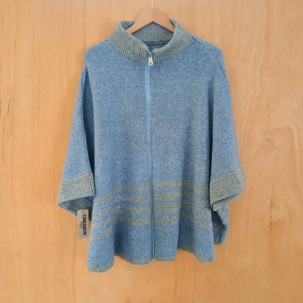 Poncho with Zip and Stripes 332768