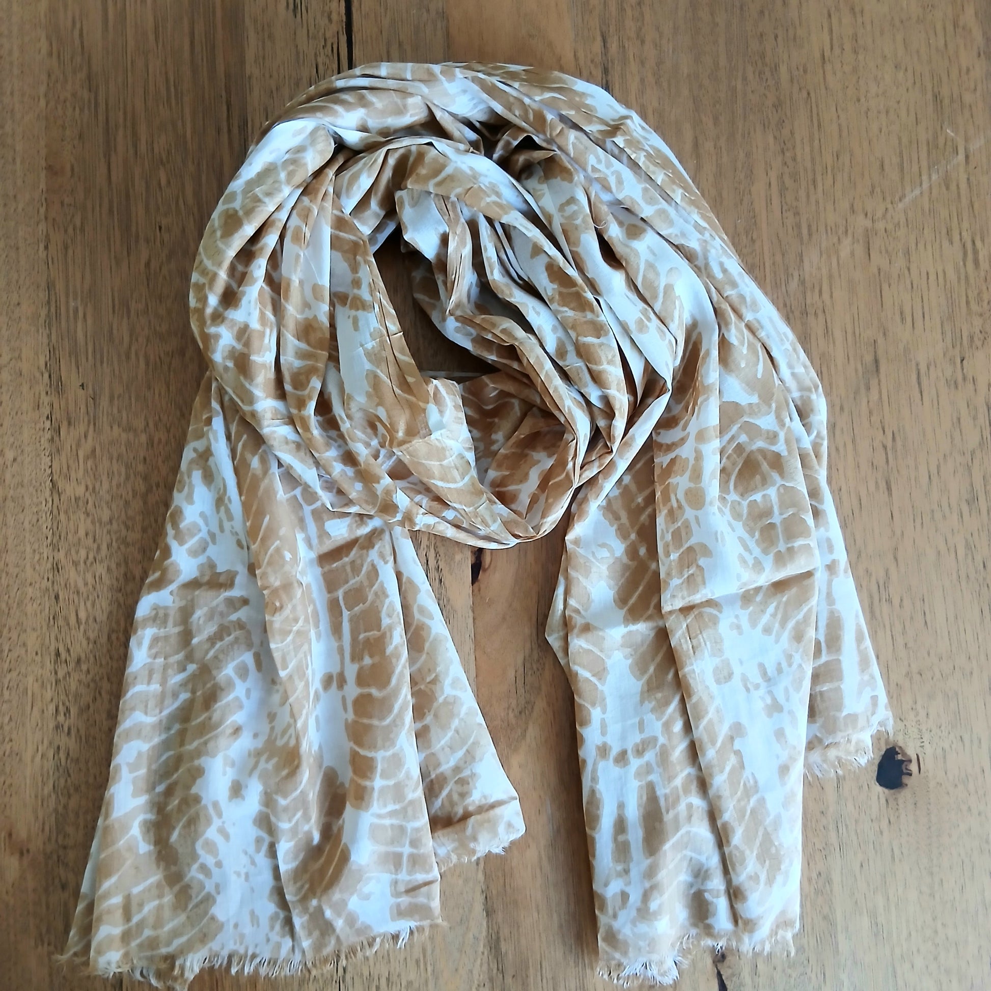 Soft Patterned Scarf 17115