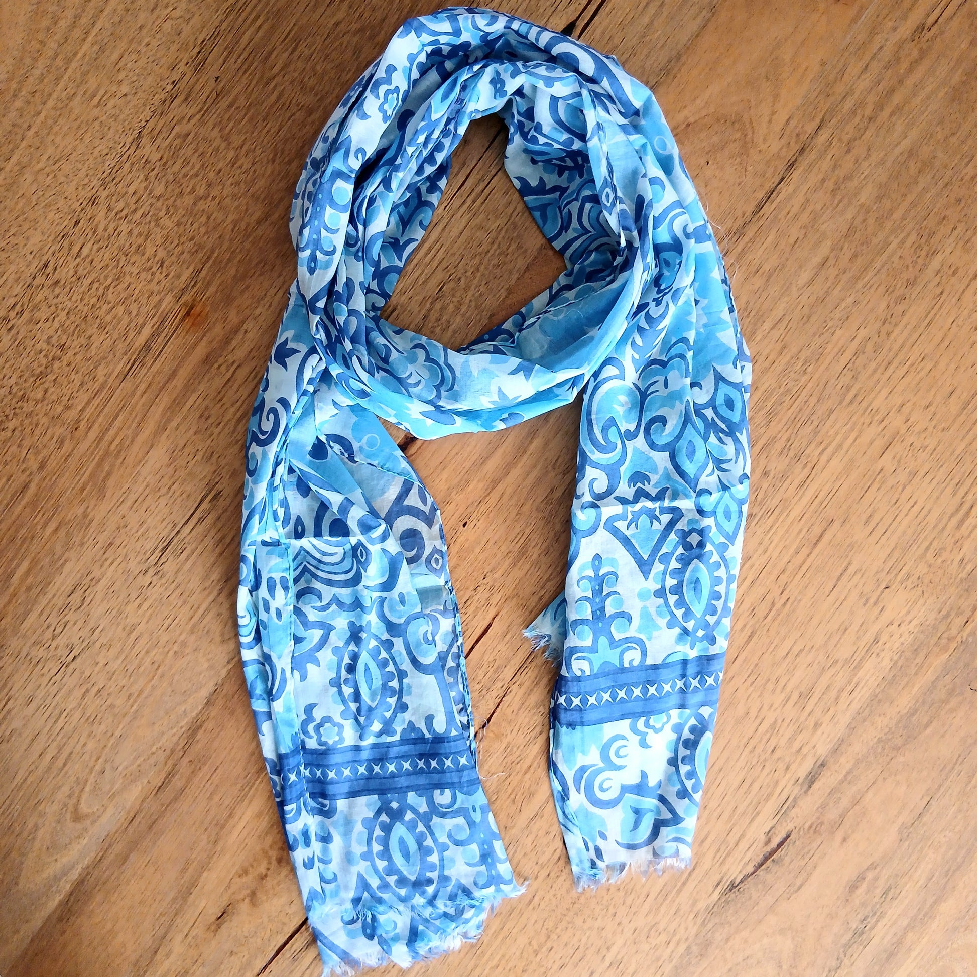 Gorgeous Art Print - Pure Cotton Scarf 15373