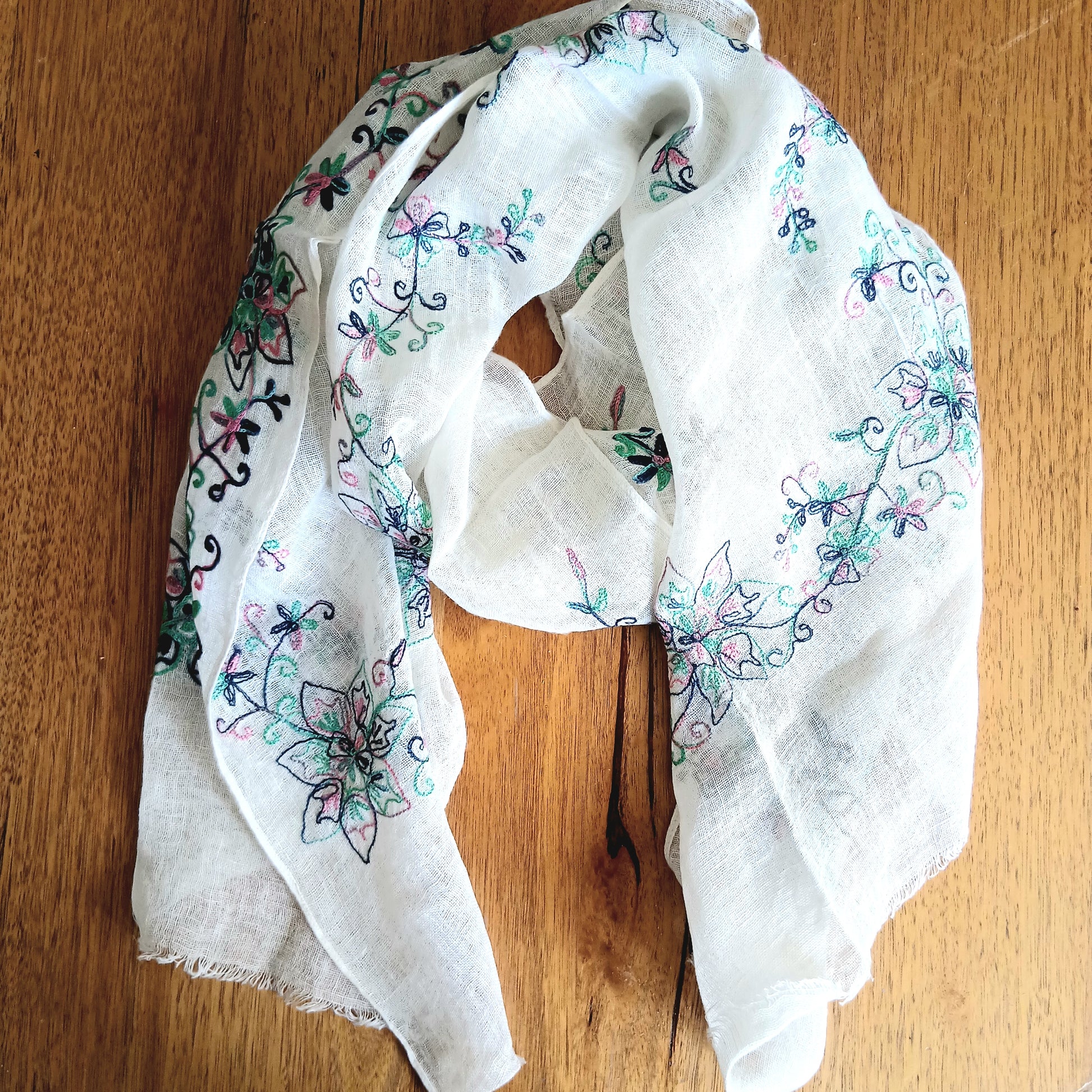 Pure Linen Scarf Embroidered L-2637