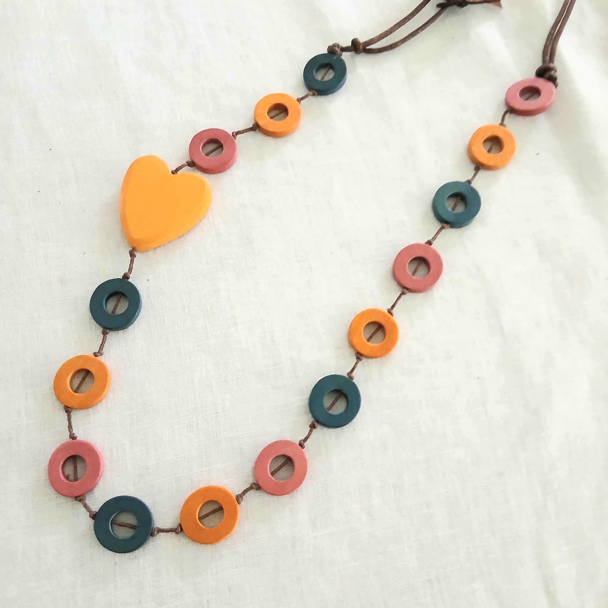 Wooden Heart and Circles Wooden Beaded Necklace N7-161JHL