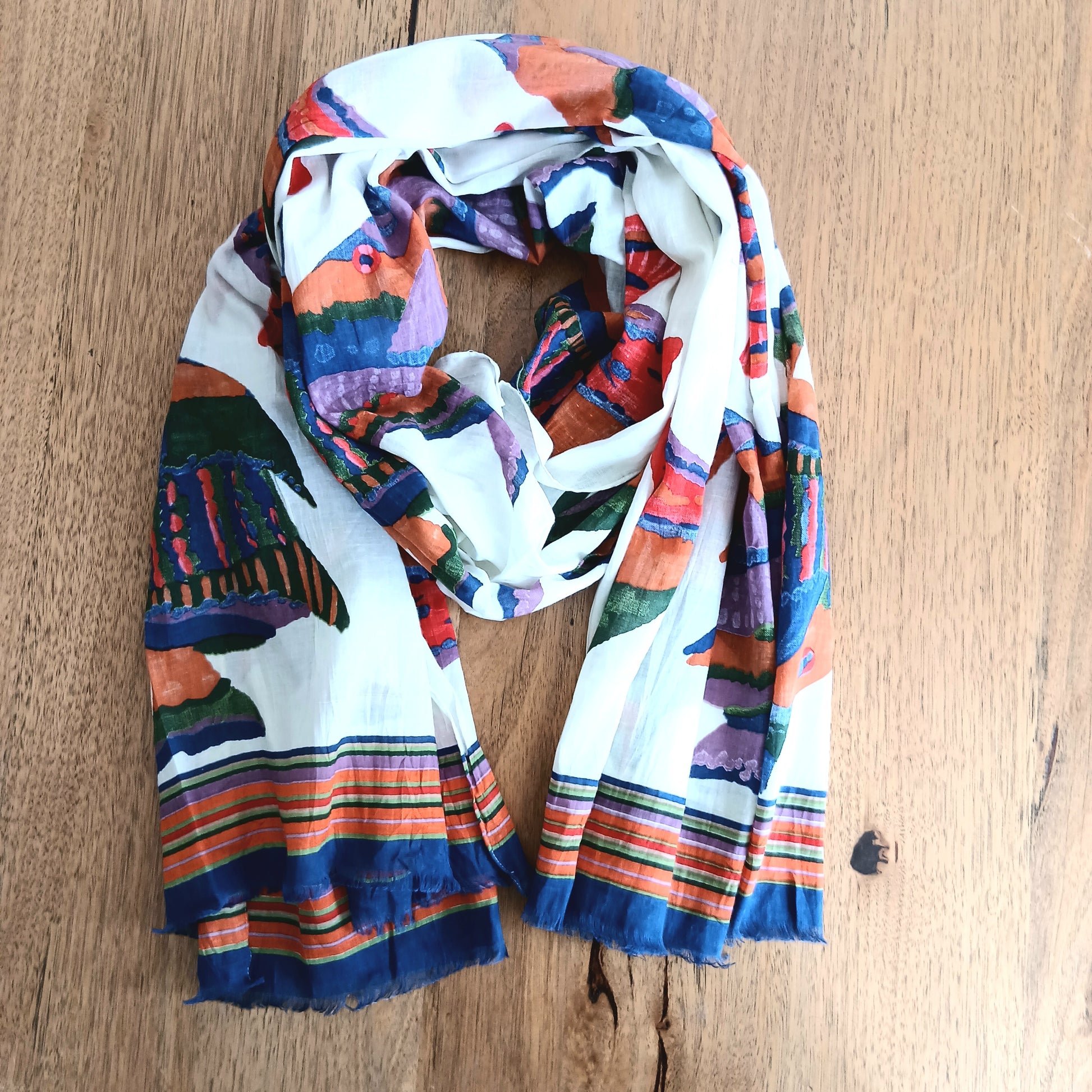 Gorgeous Large Fins Fish Cotton Scarf 65528