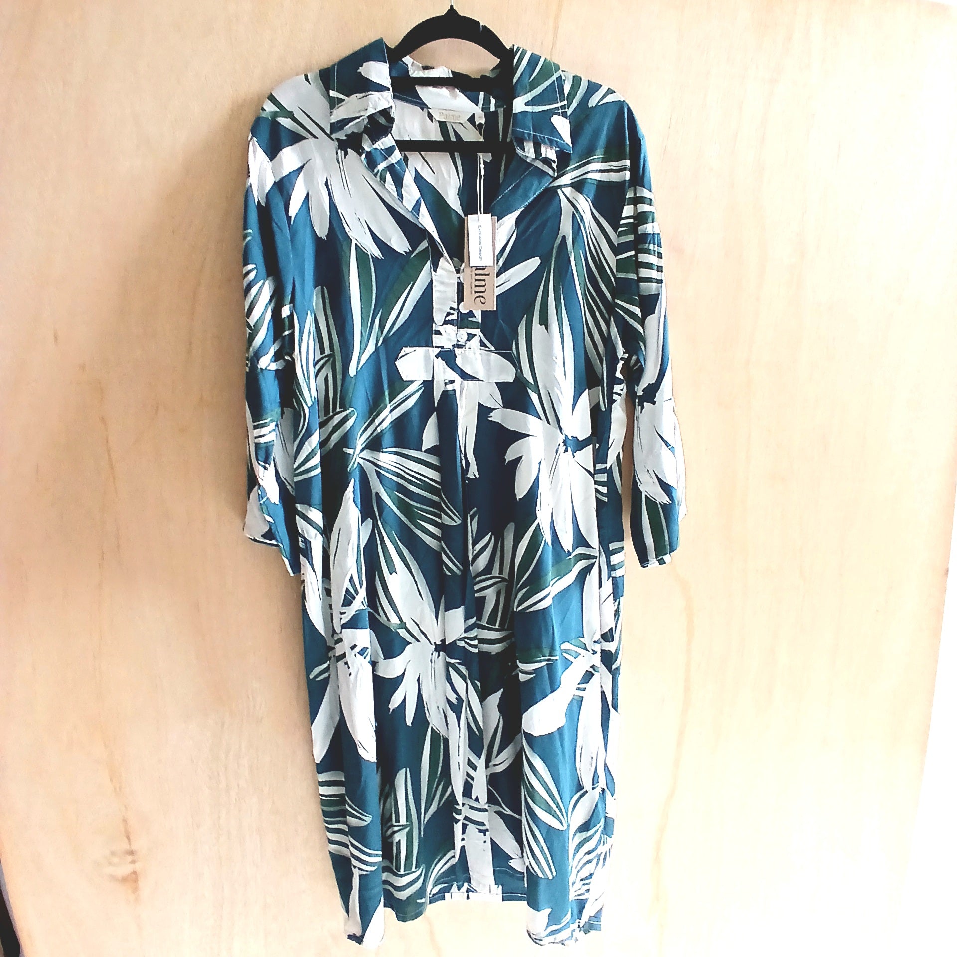 PRE-ORDER Light Tunic with 3 Buttons 66966
