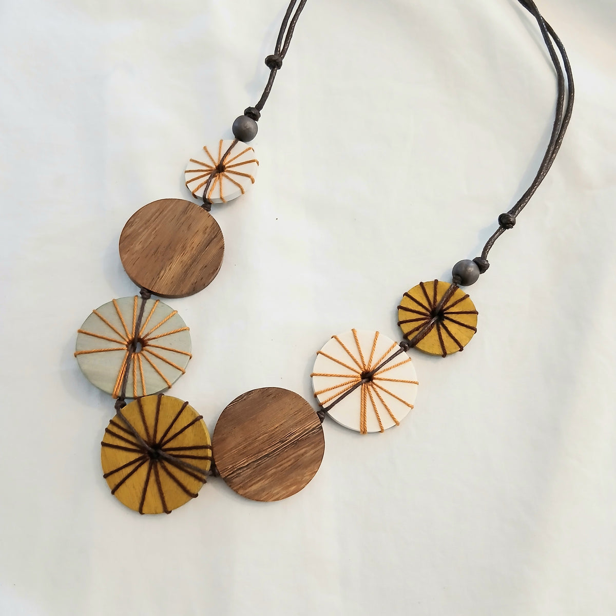 PRE-ORDER Natural Embroidered Wooden Circles Necklace N7-1668AEW