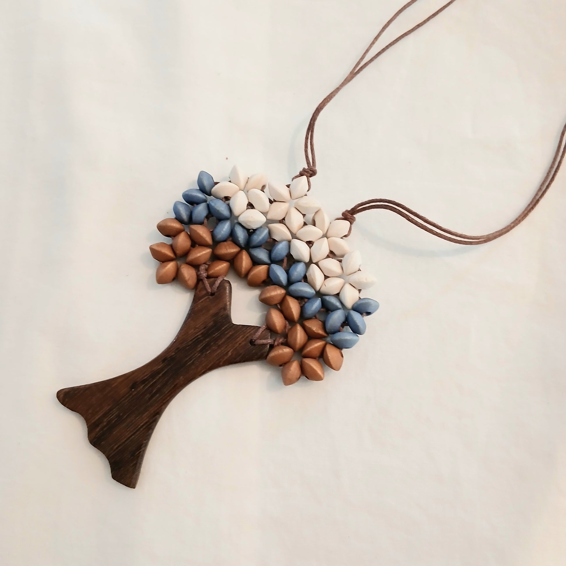 PRE-ORDER Wooden Pendant Tree Necklace Beaded N7-1642