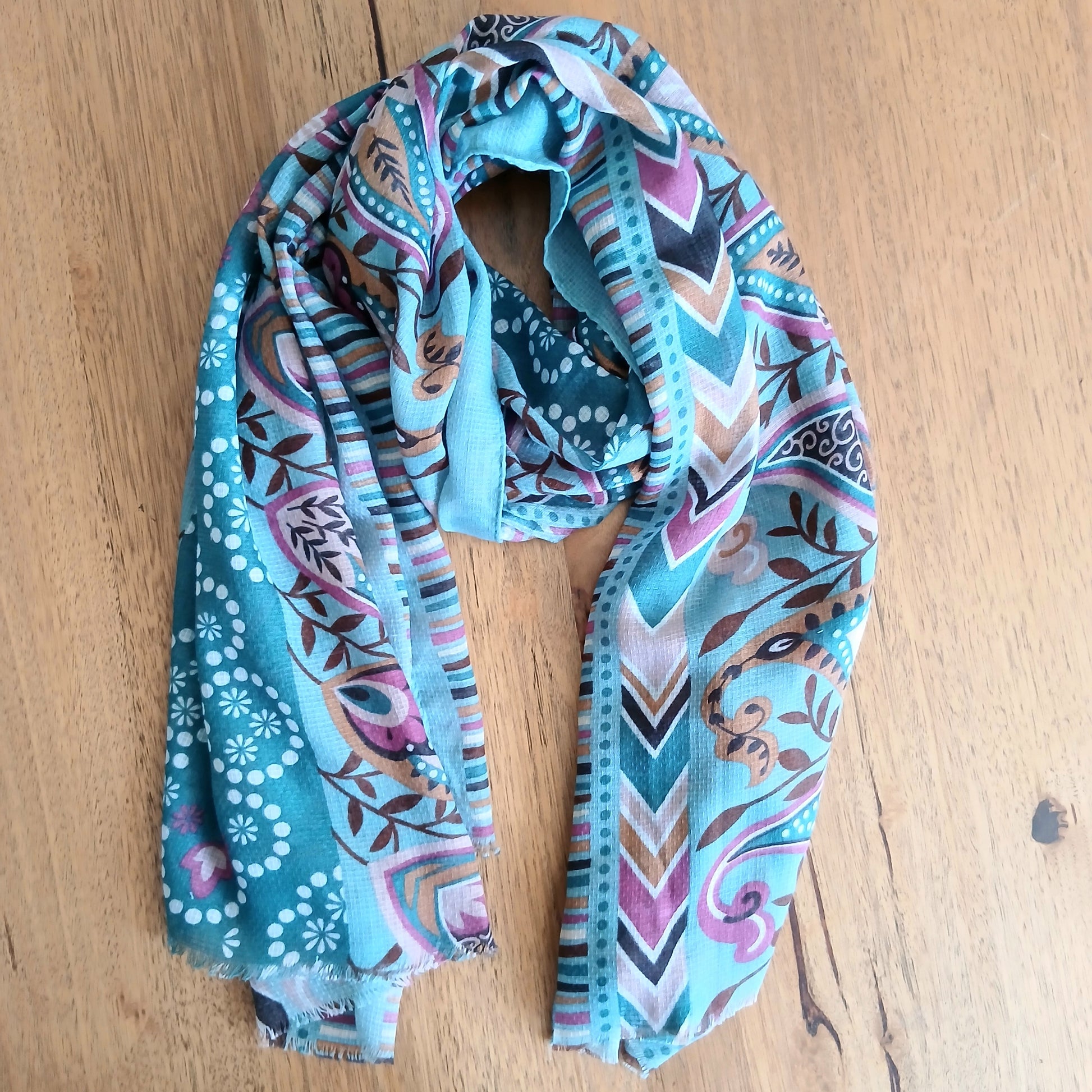 Oriental and Geometric Patterned Scarf - 332350