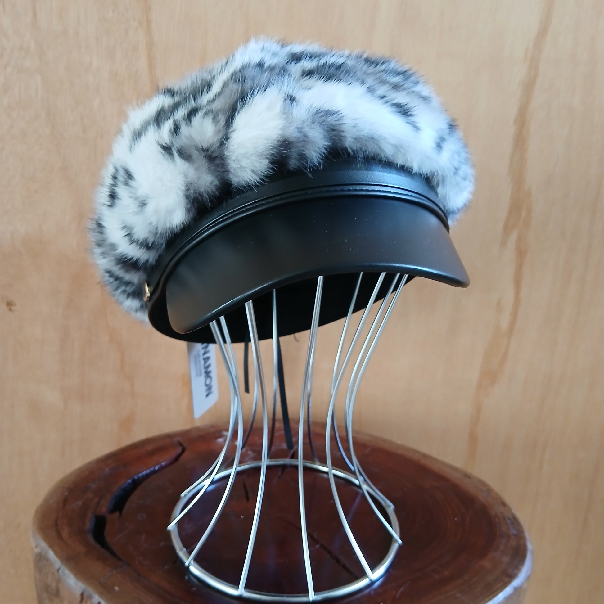 Pre-Order Faux Fur Leopard Cap Classic 7526
