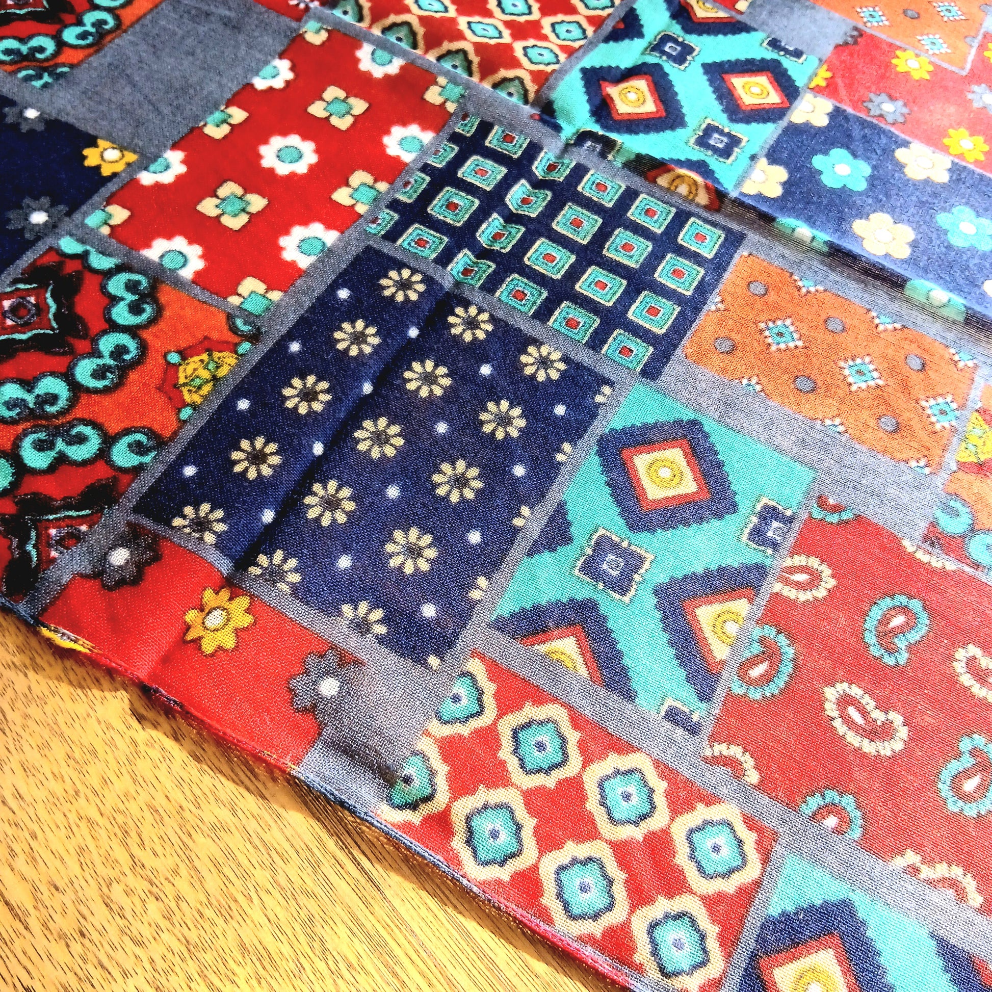 Merino Wool Patterned Scarf - Patchwork Print YASH-731