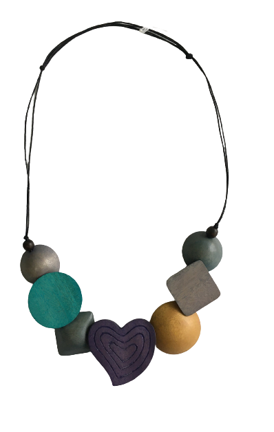 Closed Together Chunky Wooden Beads with Hero Heart Pendant Necklace N6-5768