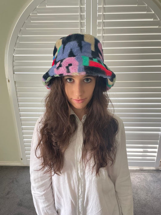 FUR BUCKET HAT - MULTI-COLOUR